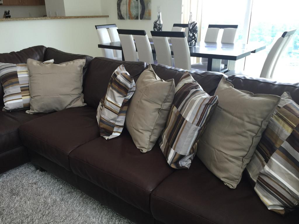Lyx Suites At One Broadway In Brickell Маямі Екстер'єр фото