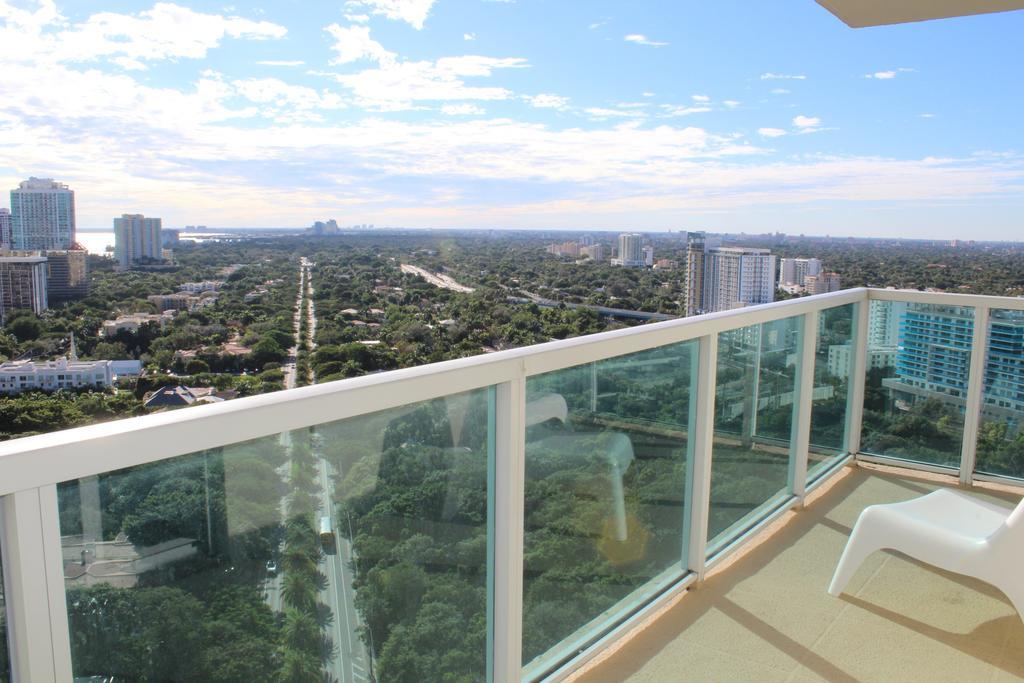Lyx Suites At One Broadway In Brickell Маямі Номер фото