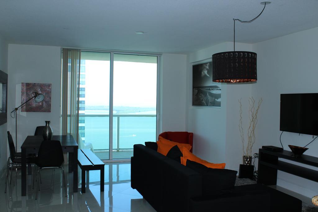 Lyx Suites At One Broadway In Brickell Маямі Номер фото