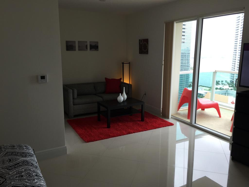 Lyx Suites At One Broadway In Brickell Маямі Екстер'єр фото